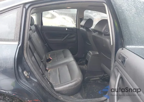 2004 Volkswagen Passat Gls from USA, damaged, VIN WVWPD63BX4P190051